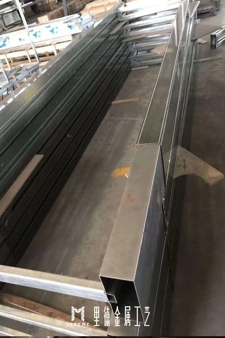 29.LMCMetalH7000mmUltraHighAluminumDivider