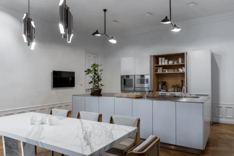 09. Stainless Steel Cabinet