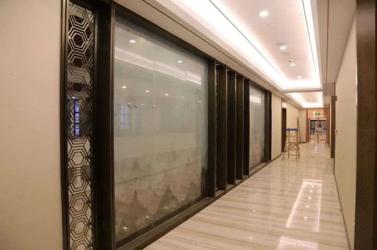 38.LMCMetalCNCAluminumScreenForGuizhouGZRCHeadquarters
