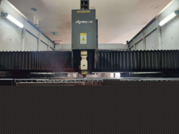 9.LMCMetalLaserCuttingMachine