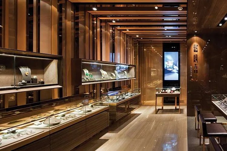 2. Metal display cabinets for shopping malls