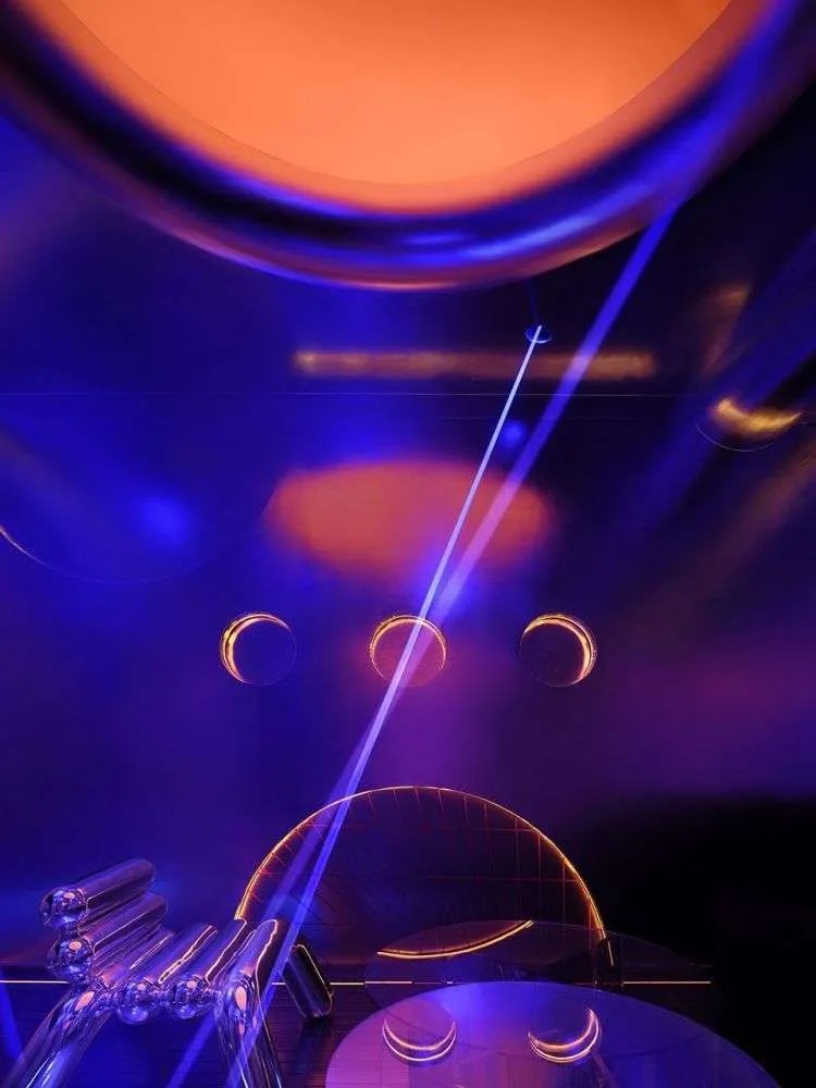 What effect will stainless steel and lights have?