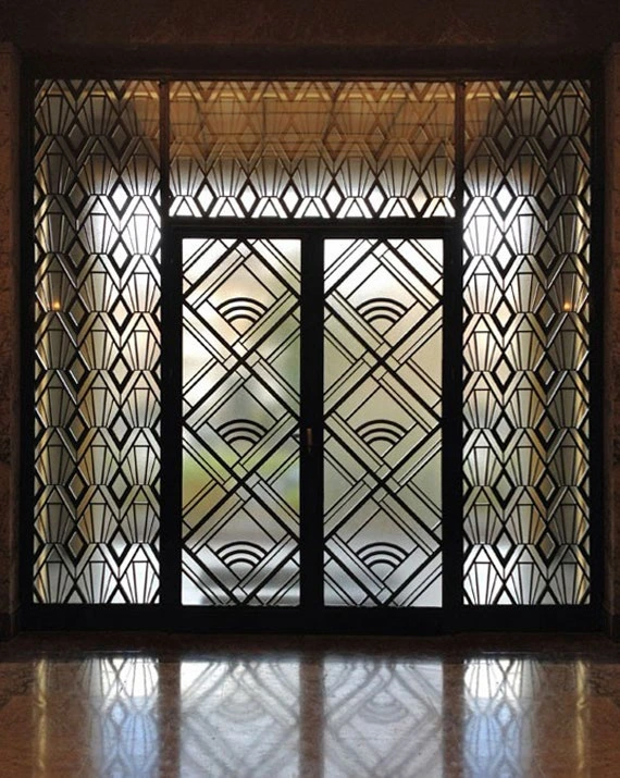 Diamond lattice & decorative glass